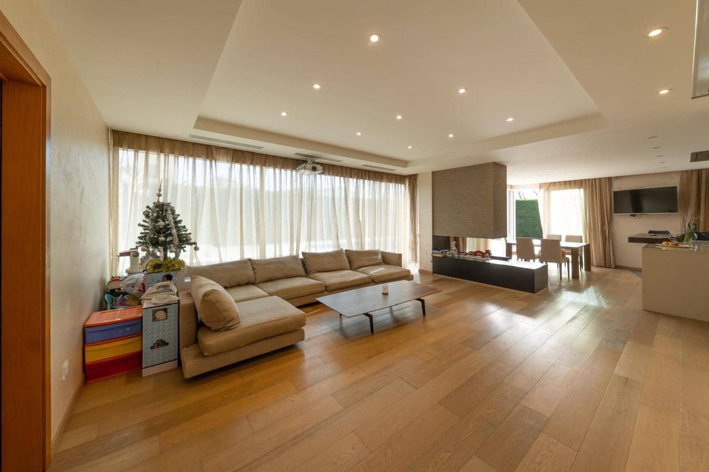 5 Zimmer Villa zu verkaufen in Empuriabrava - 1.040.000 € (Ref: 9598250)