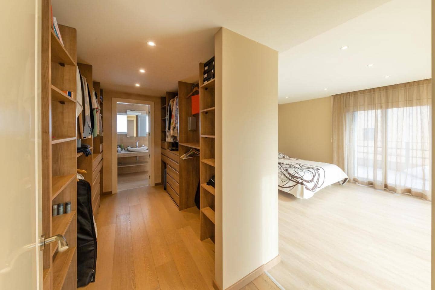 5 Zimmer Villa zu verkaufen in Empuriabrava - 1.040.000 € (Ref: 9598250)