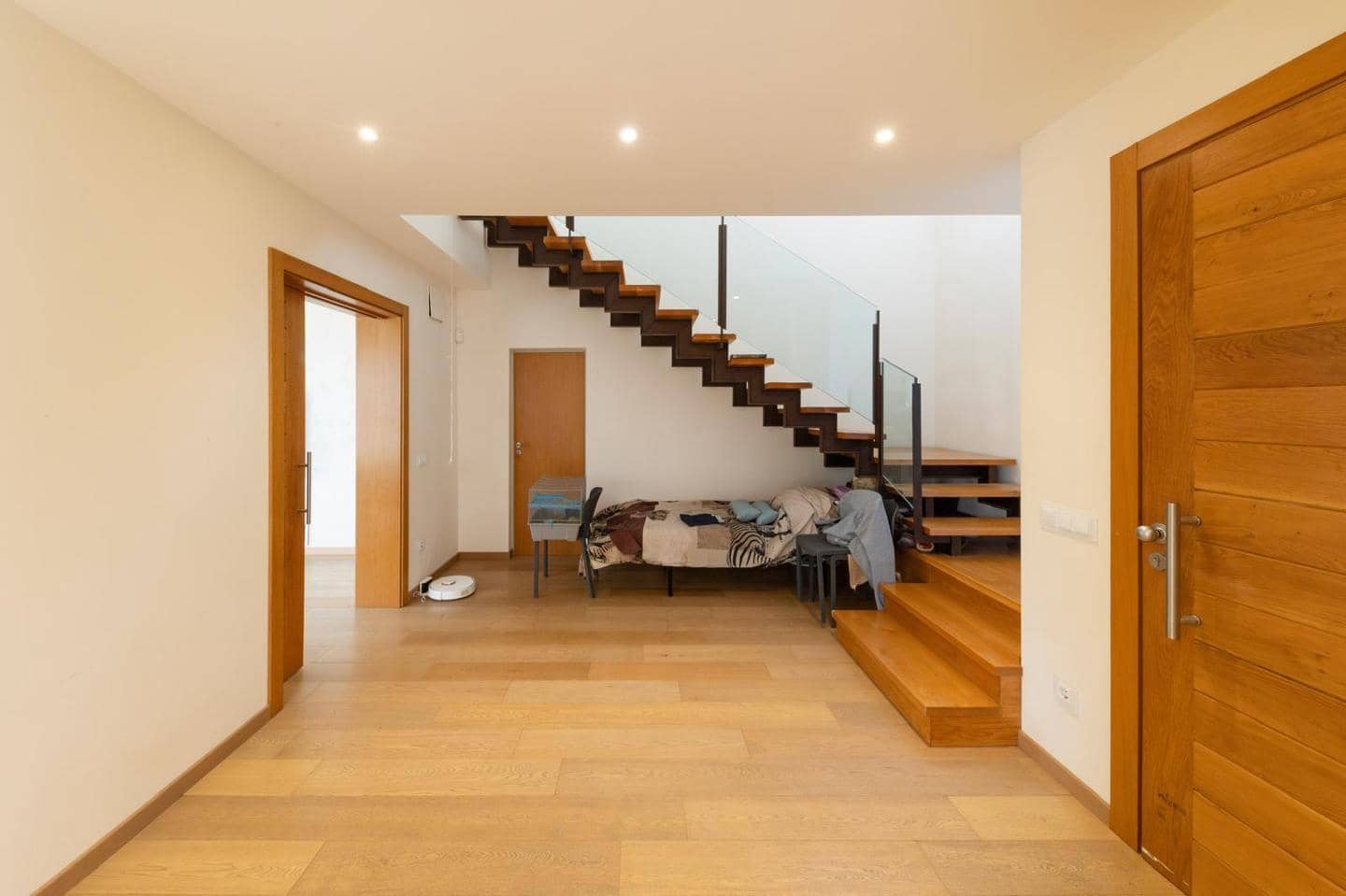 5 Zimmer Villa zu verkaufen in Empuriabrava - 1.040.000 € (Ref: 9598250)