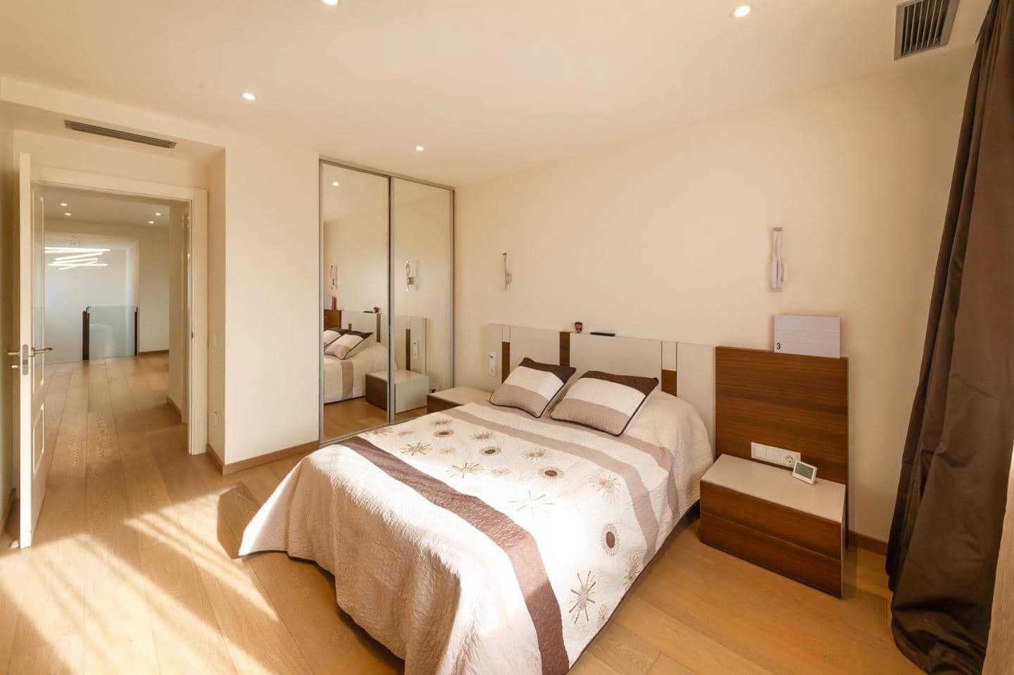 5 Zimmer Villa zu verkaufen in Empuriabrava - 1.040.000 € (Ref: 9598250)