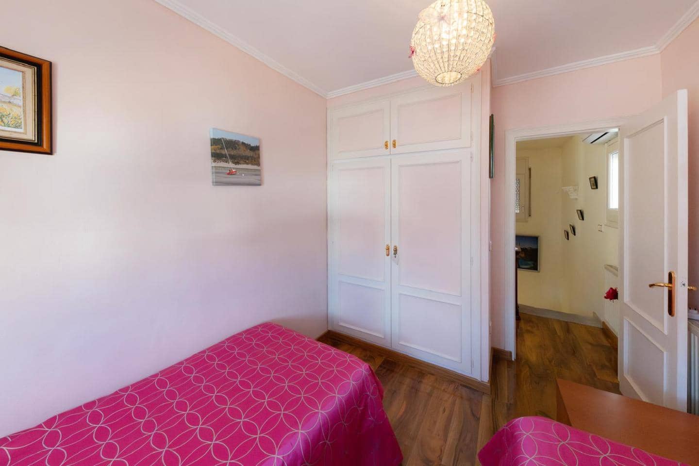 4 sypialnia Willa na sprzedaż w Empuriabrava z basenem garażem - 525 000 € (Ref: 9598251)