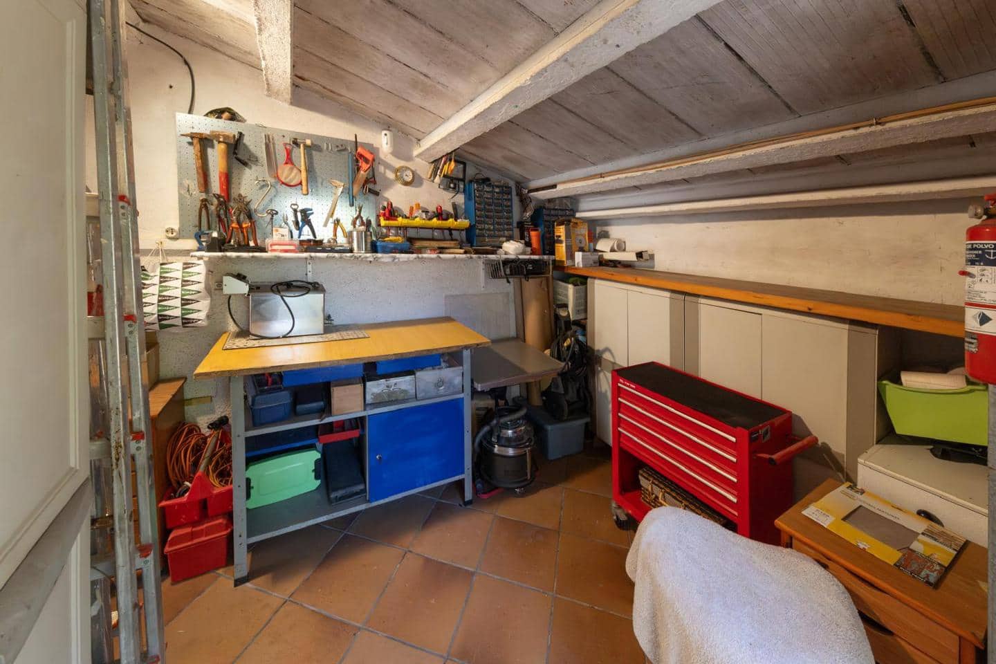 4 sypialnia Willa na sprzedaż w Empuriabrava z basenem garażem - 525 000 € (Ref: 9598251)