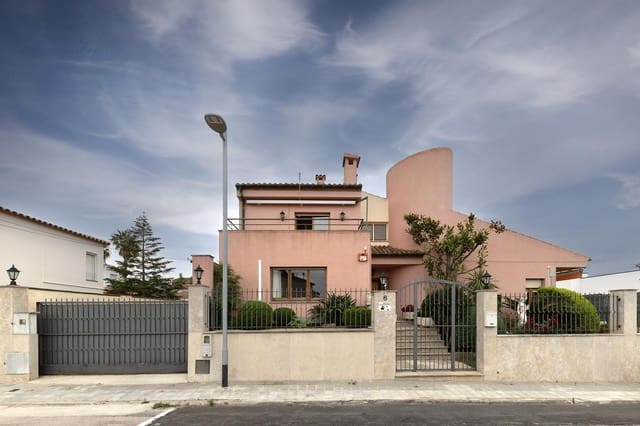 4 makuuhuone Huvila myytävänä paikassa Roses - 598 000 € (Ref: 9598252)