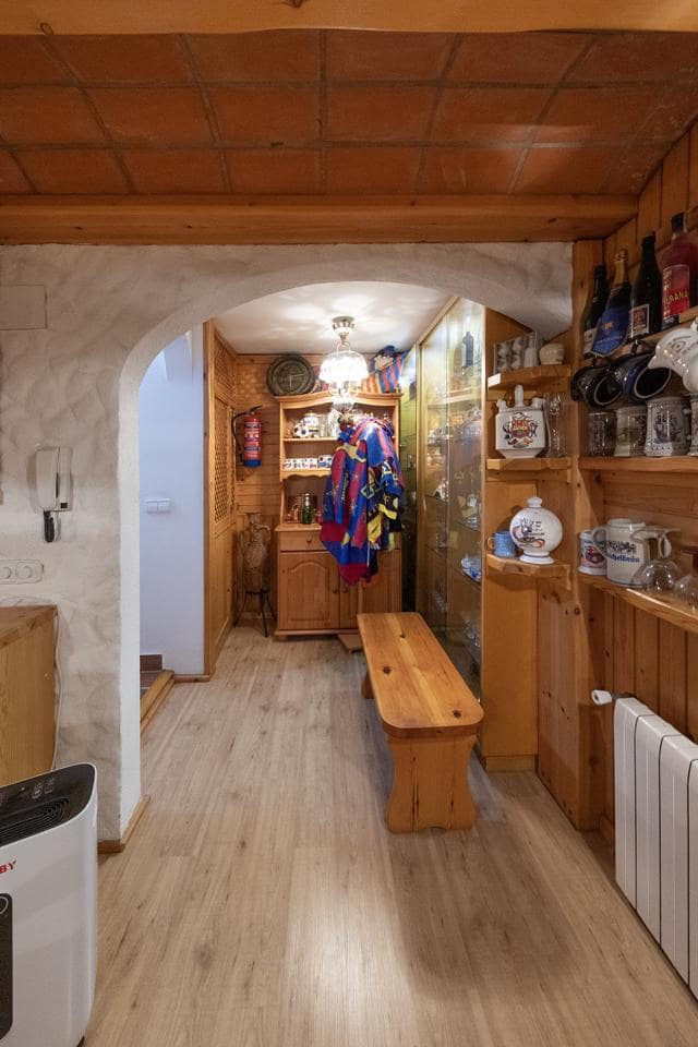 4 makuuhuone Huvila myytävänä paikassa Roses - 598 000 € (Ref: 9598252)