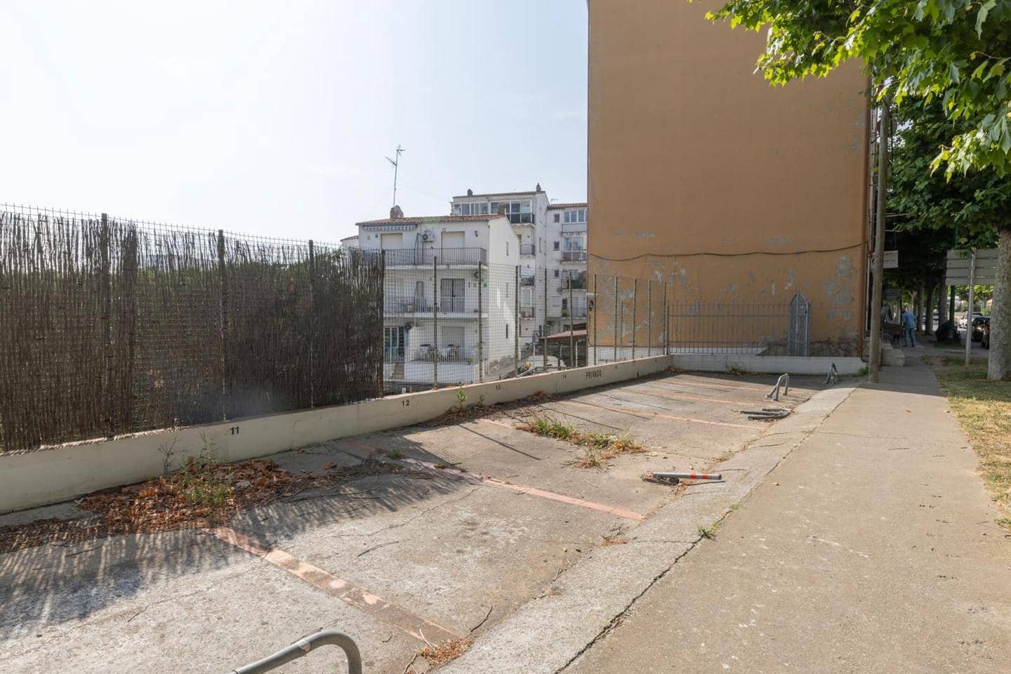 Studio for sale in Empuriabrava - € 95,000 (Ref: 9598253)