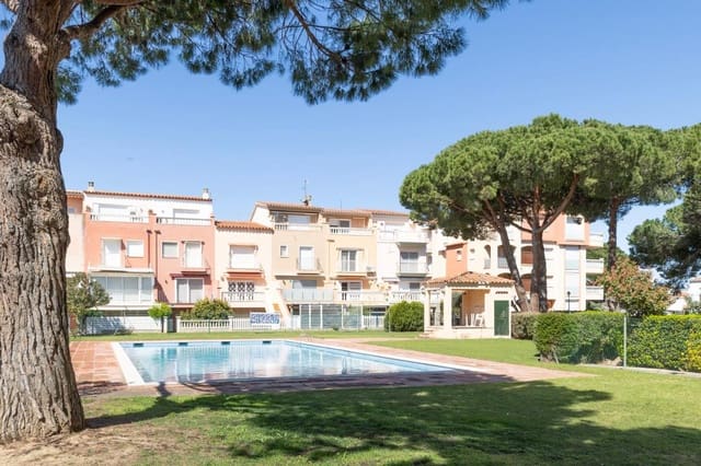 3 Zimmer Villa zu verkaufen in Empuriabrava, Castelló d'Empúries - 399.000 € (Ref: 9598254)