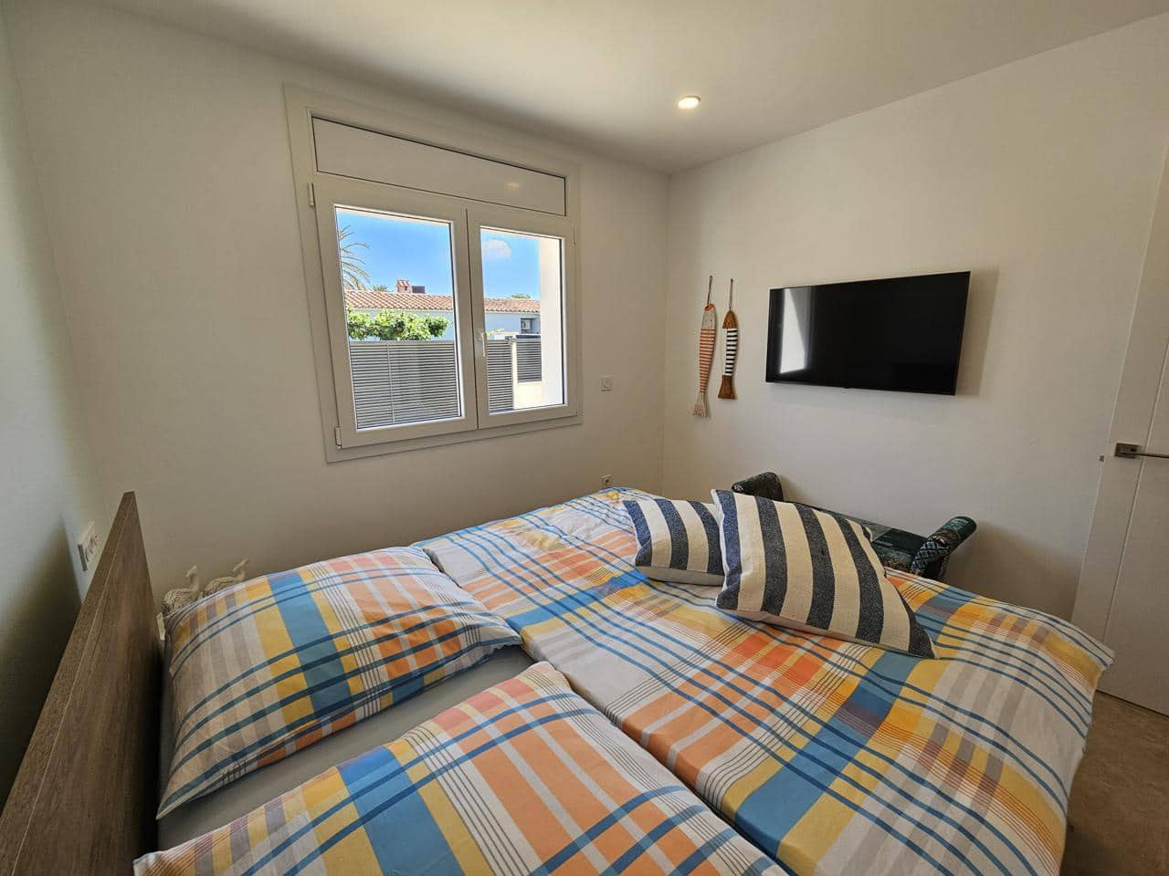 4 Zimmer Villa zu verkaufen in Empuriabrava - 1.050.000 € (Ref: 9598255)