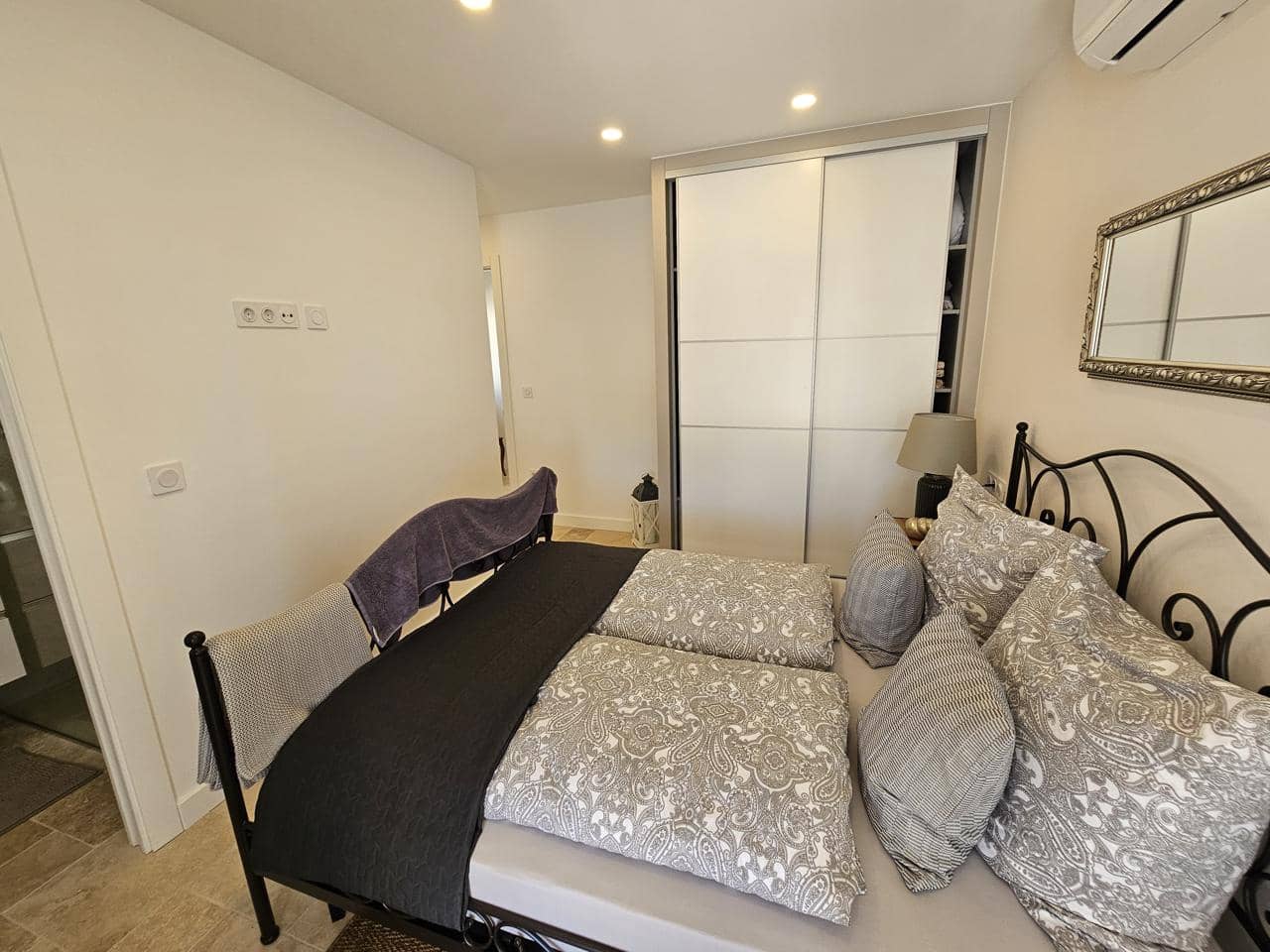 4 Zimmer Villa zu verkaufen in Empuriabrava - 1.050.000 € (Ref: 9598255)