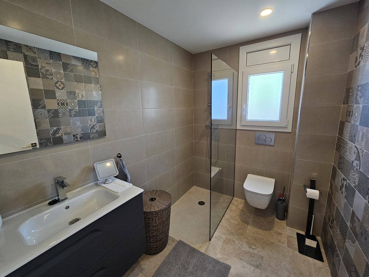 4 Zimmer Villa zu verkaufen in Empuriabrava - 1.050.000 € (Ref: 9598255)