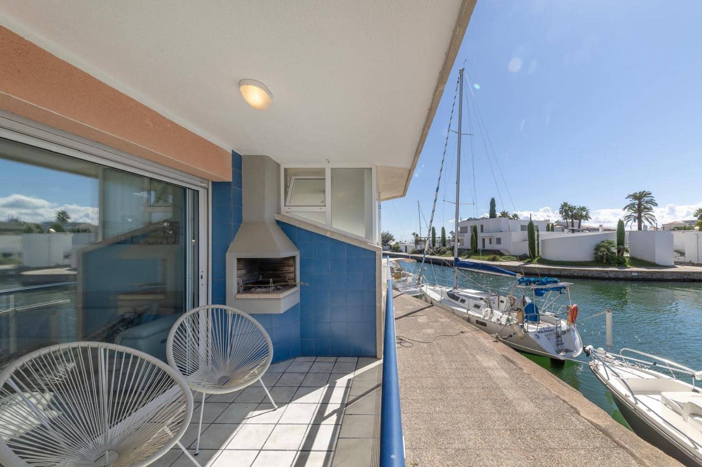 2 slaapkamer Appartement te koop in Empuriabrava - € 450.000 (Ref: 9598256)