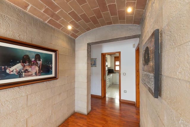 5 Zimmer Villa zu verkaufen in Empuriabrava, Castelló d'Empúries - 570.000 € (Ref: 9598258)