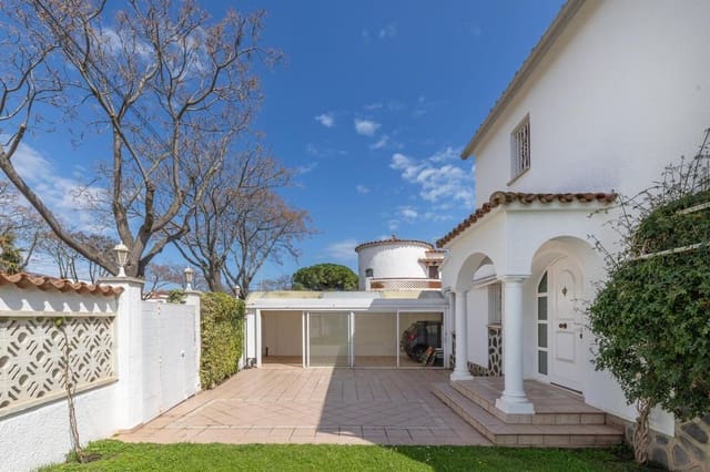 5 Zimmer Villa zu verkaufen in Empuriabrava, Castelló d'Empúries - 570.000 € (Ref: 9598258)