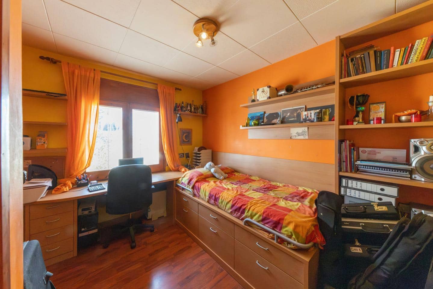 5 Zimmer Villa zu verkaufen in Empuriabrava - 570.000 € (Ref: 9598258)