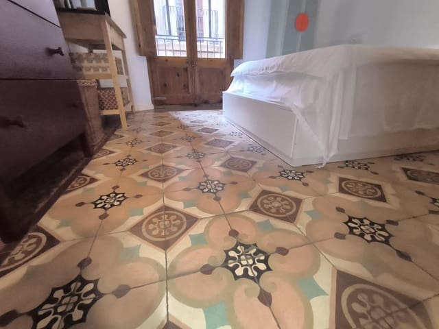 4 camera da letto Appartamento in vendita in El Raval, Barcelona città - 480.000 € (Rif: 9598259)