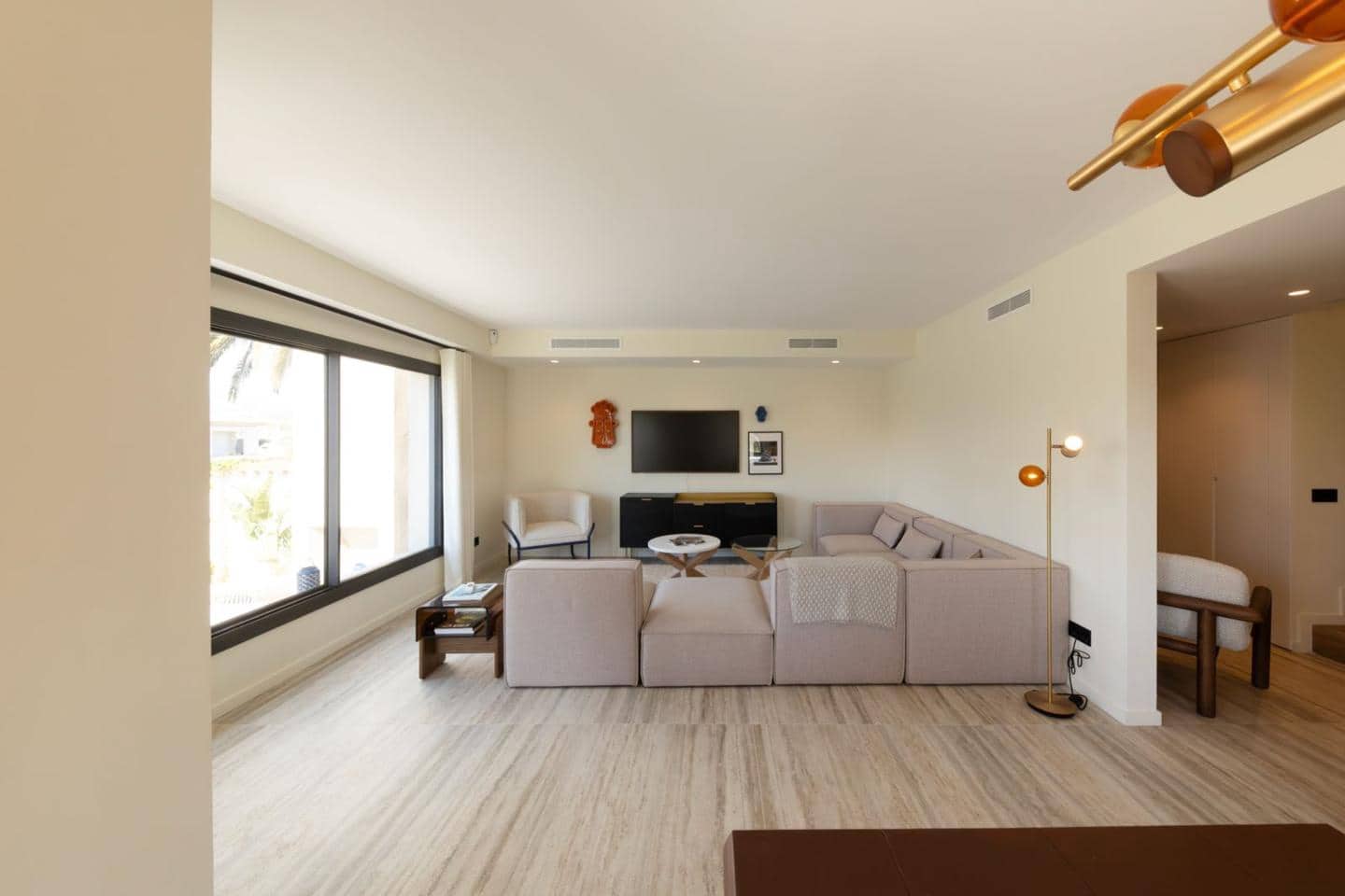 3 bedroom Villa for sale in Empuriabrava with pool garage - € 1,450,000 (Ref: 9705894)