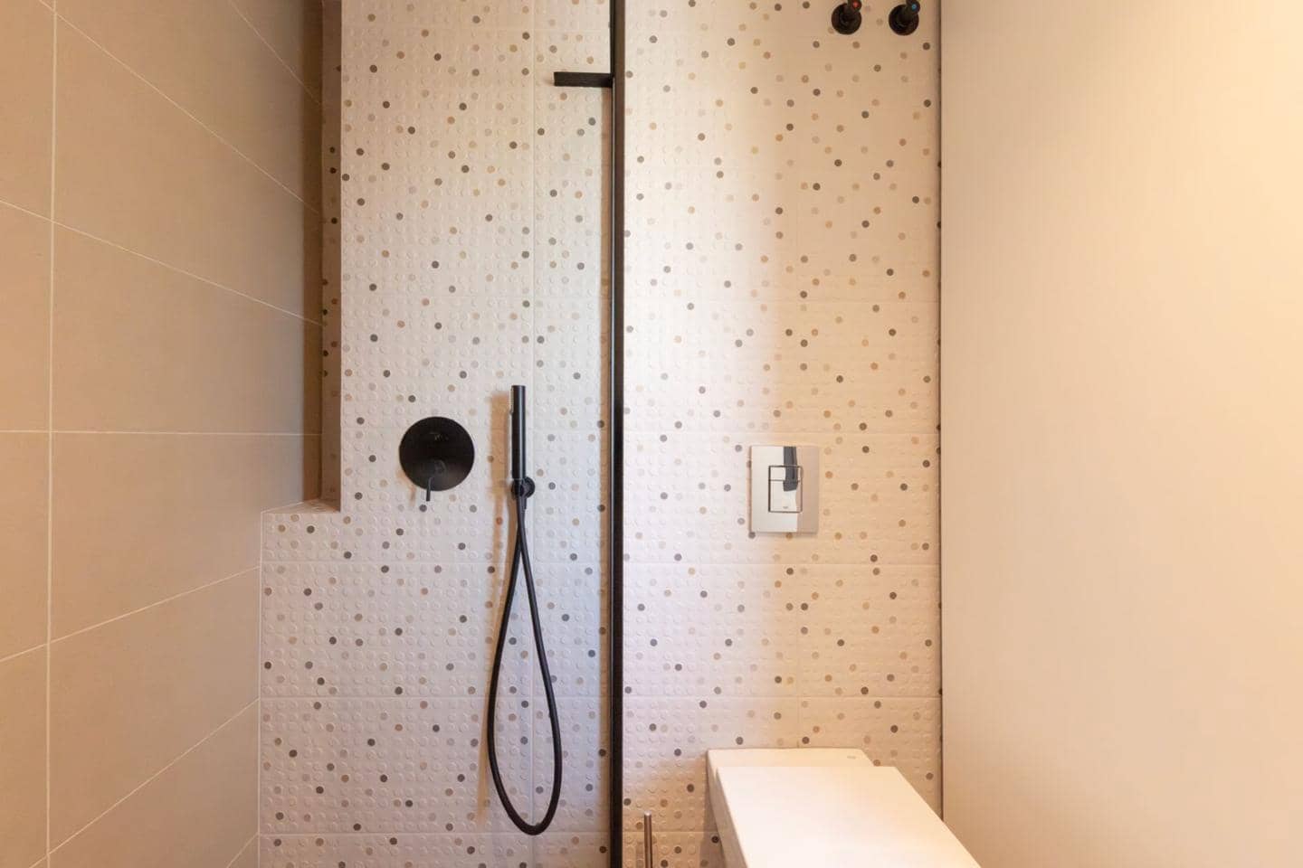 3 bedroom Villa for sale in Empuriabrava with pool garage - € 1,450,000 (Ref: 9705894)