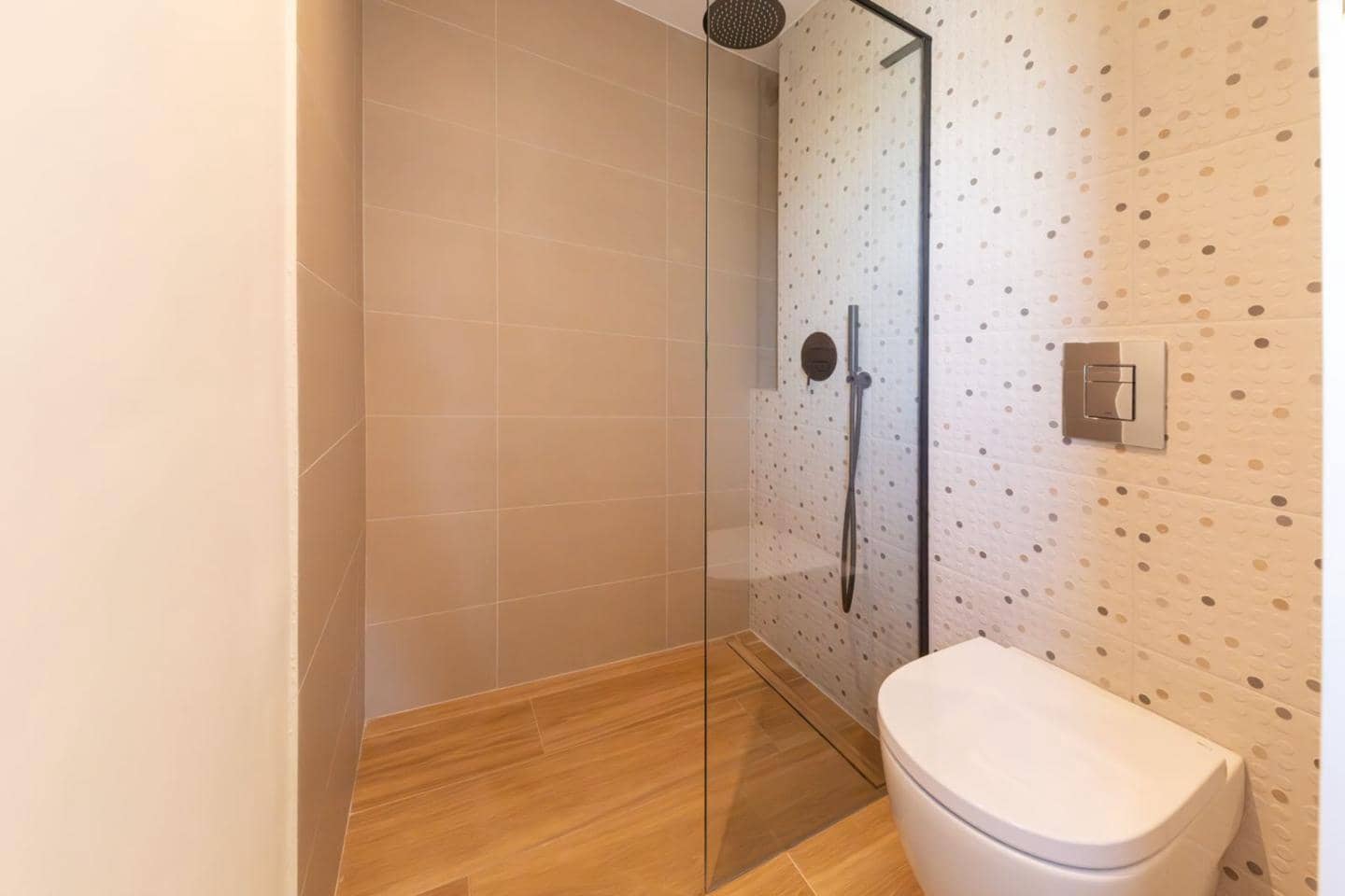 3 bedroom Villa for sale in Empuriabrava with pool garage - € 1,450,000 (Ref: 9705894)