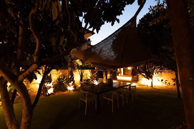 3 camera da letto Villa in vendita in Empuriabrava, Castelló d'Empúries con piscina garage - 1.450.000 € (Rif: 9705894)