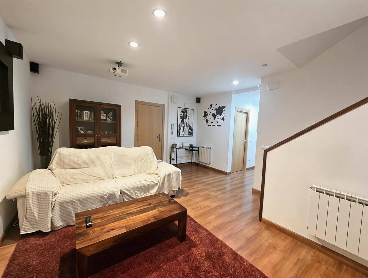 3 bedroom Flat for sale in Figueres - € 229,000 (Ref: 9705924)