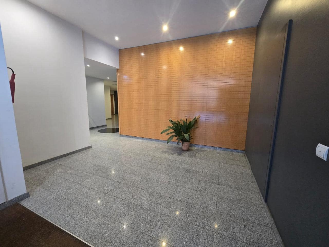 3 bedroom Flat for sale in Figueres - € 229,000 (Ref: 9705924)