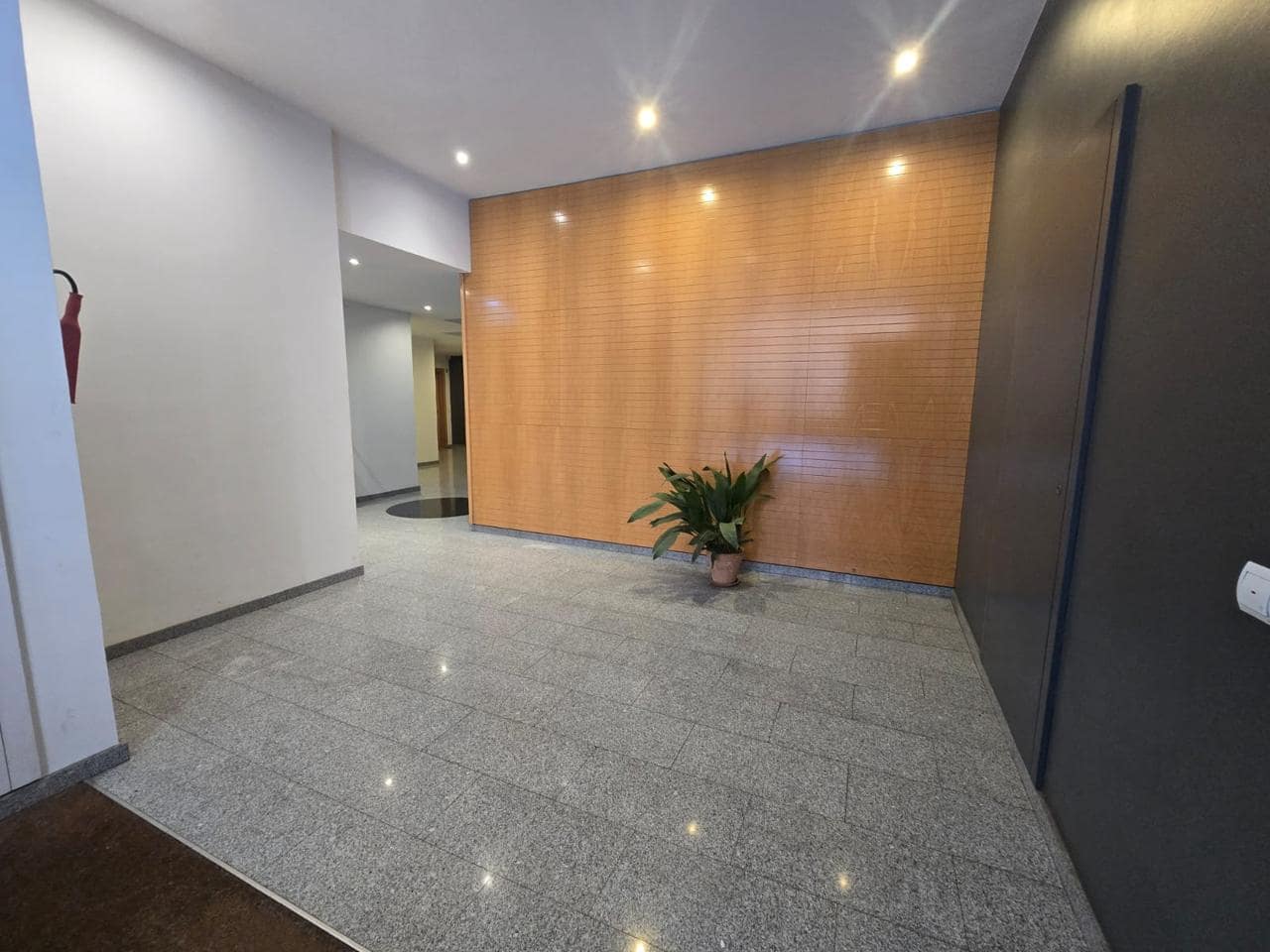 3 bedroom Flat for sale in Figueres - € 229,000 (Ref: 9705924)