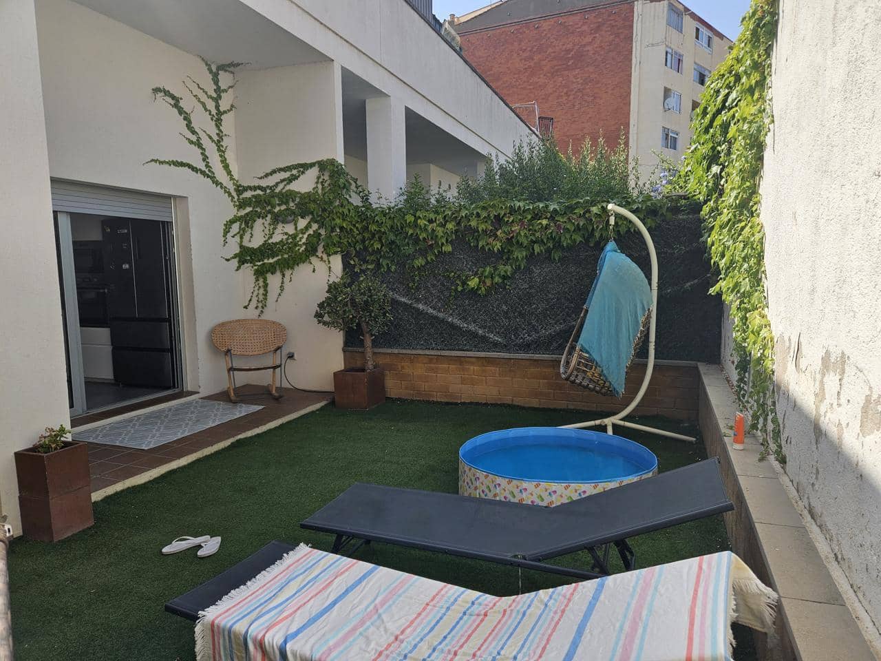 3 bedroom Flat for sale in Figueres - € 220,000 (Ref: 9705924)
