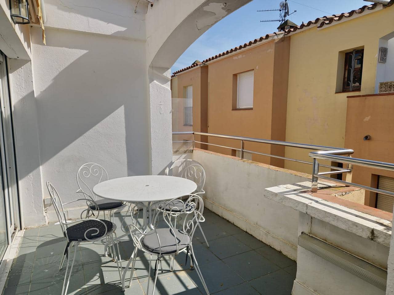 2 Zimmer Wohnung zu verkaufen in Empuriabrava - 229.000 € (Ref: 9715635)