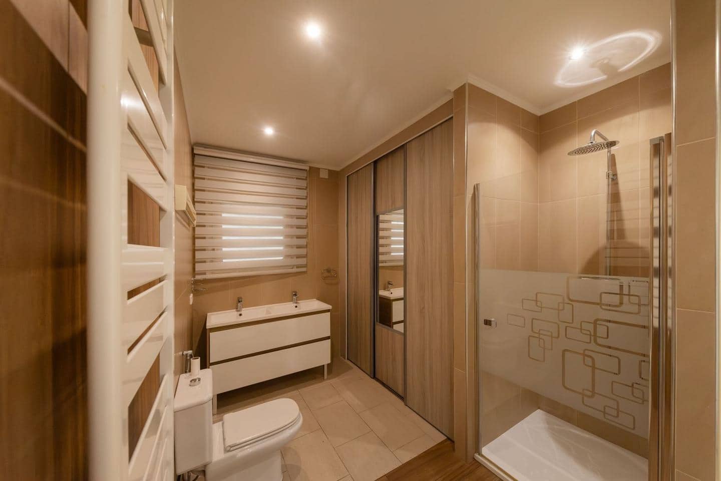 5 bedroom Villa for sale in Empuriabrava with pool - € 1,800,000 (Ref: 9723527)