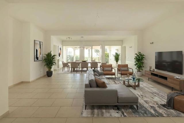 5 slaapkamer Villa te koop in Empuriabrava, Castelló d'Empúries met zwembad - € 1.800.000 (Ref: 9723527)