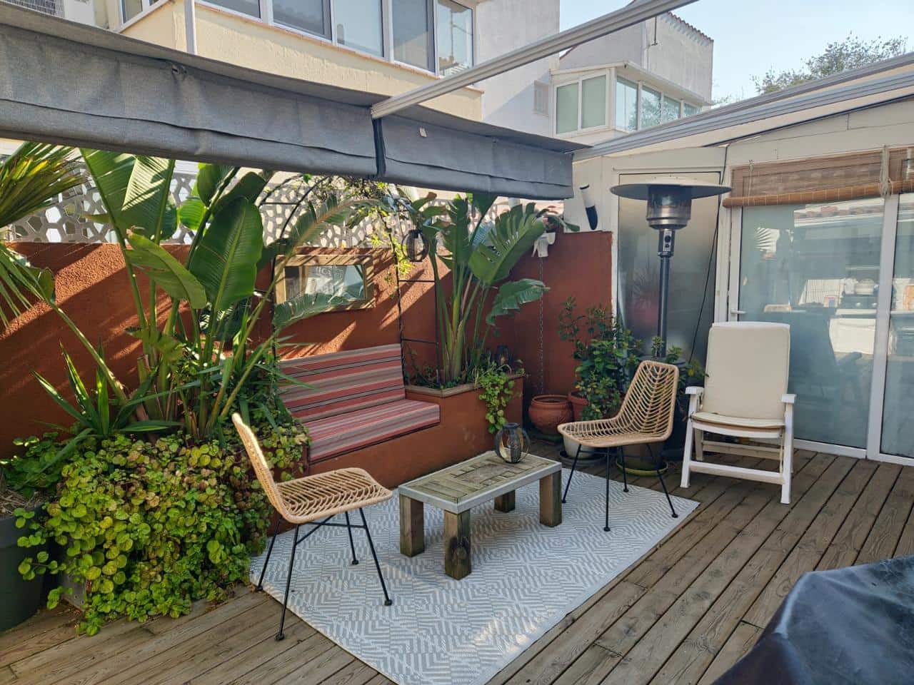 4 bedroom Villa for sale in Empuriabrava - € 259,000 (Ref: 9729515)