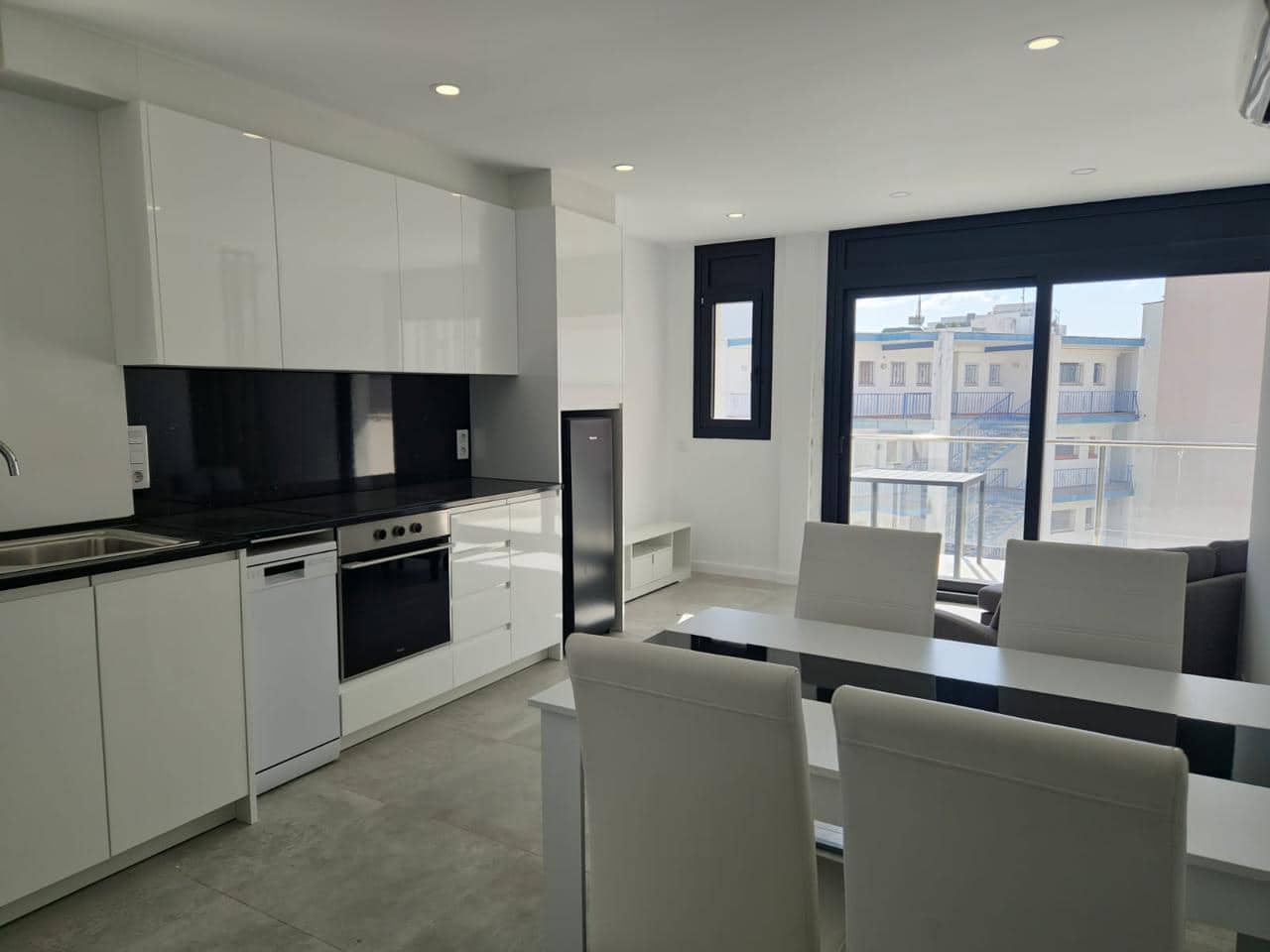 2 chambre Appartement à vendre à Roses - 295 000 € (Ref: 9733924)