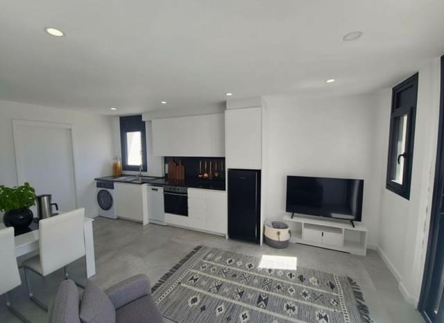 2 chambre Appartement à vendre à Santa Margarida, Roses - 295 000 € (Ref: 9733924)