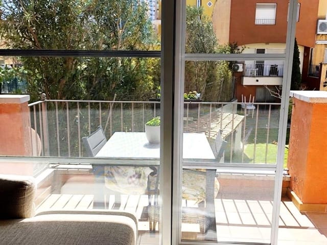 3 soveværelse Villa til salg i Empuriabrava, Castelló d'Empúries med swimmingpool garage - € 425.000 (Ref: 9743196)