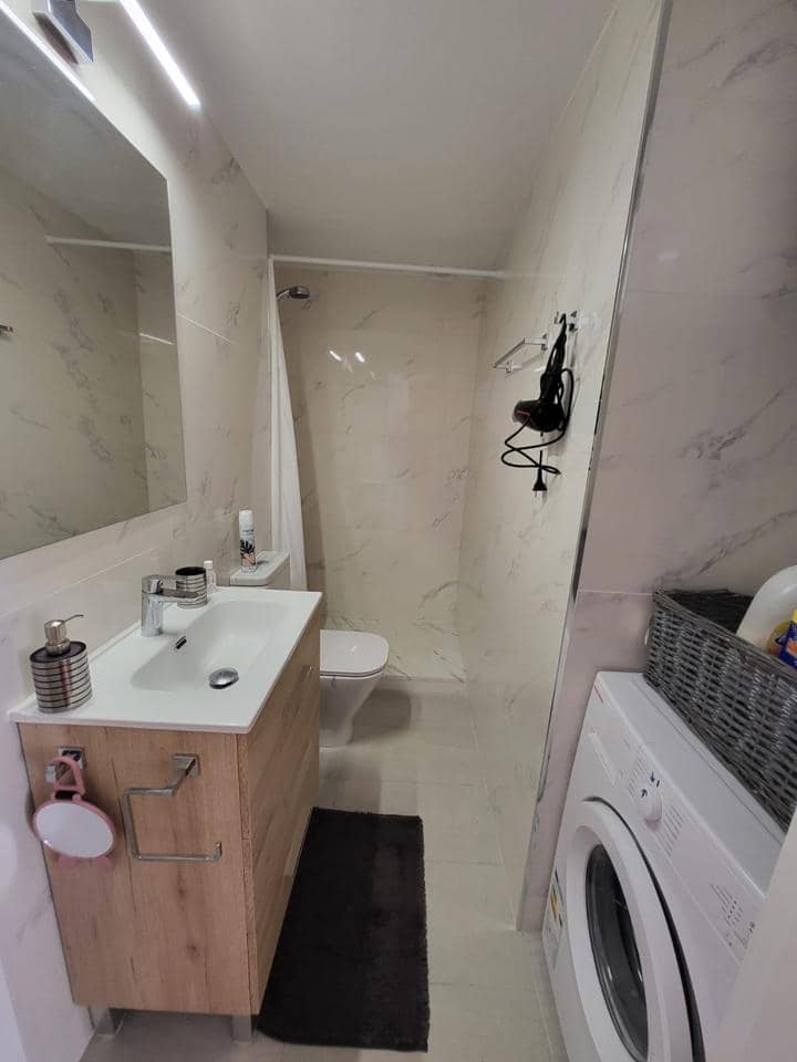 1 sovrum Lägenhet till salu i Empuriabrava - 150 000 € (Ref: 9800055)