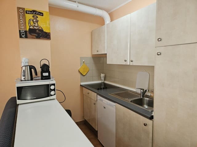 1 sovrum Lägenhet till salu i Empuriabrava, Castelló d'Empúries - 150 000 € (Ref: 9800055)