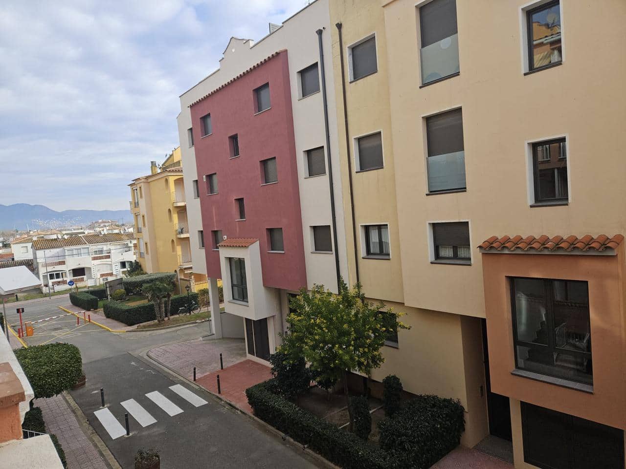 1 sovrum Lägenhet till salu i Empuriabrava - 150 000 € (Ref: 9800055)