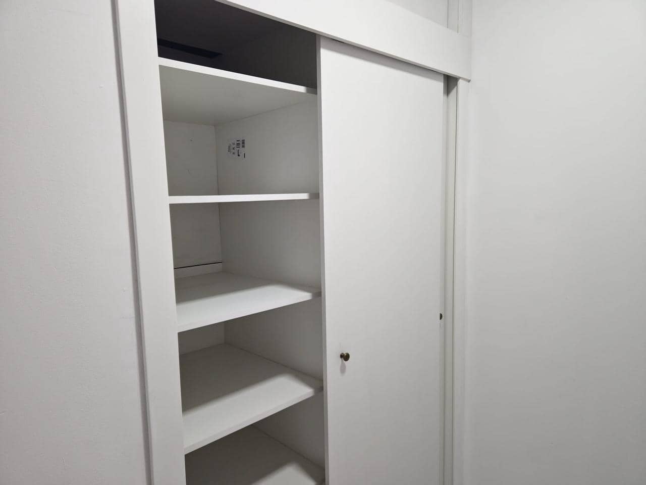 Piso de 2 habitaciones en Roses en venta - 199.000 € (Ref: 9800056)