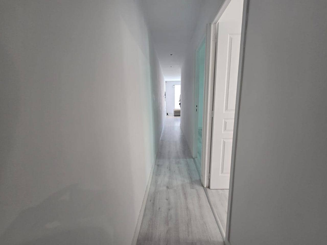 Piso de 2 habitaciones en Roses en venta - 199.000 € (Ref: 9800056)