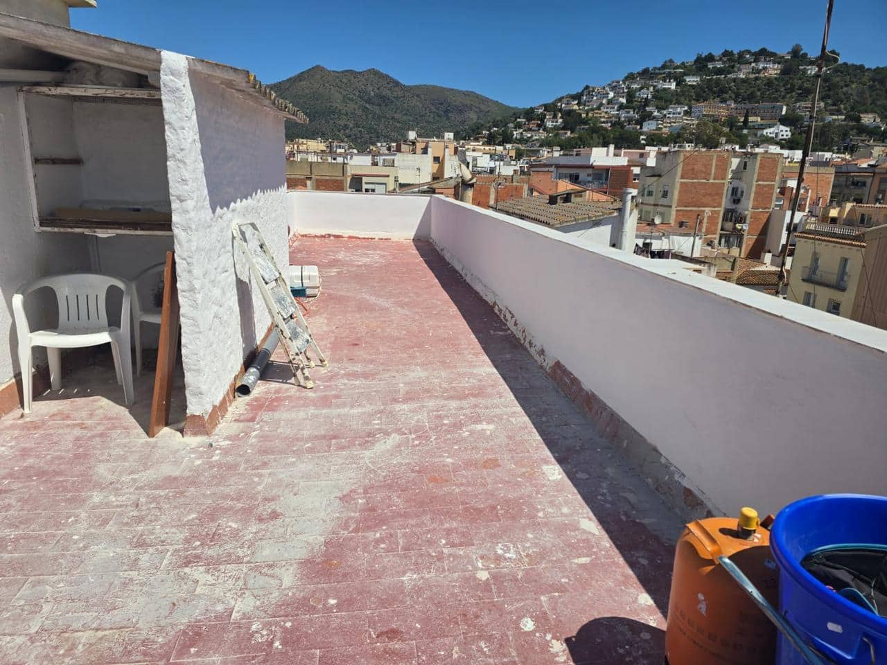 Piso de 2 habitaciones en Roses en venta - 199.000 € (Ref: 9800056)