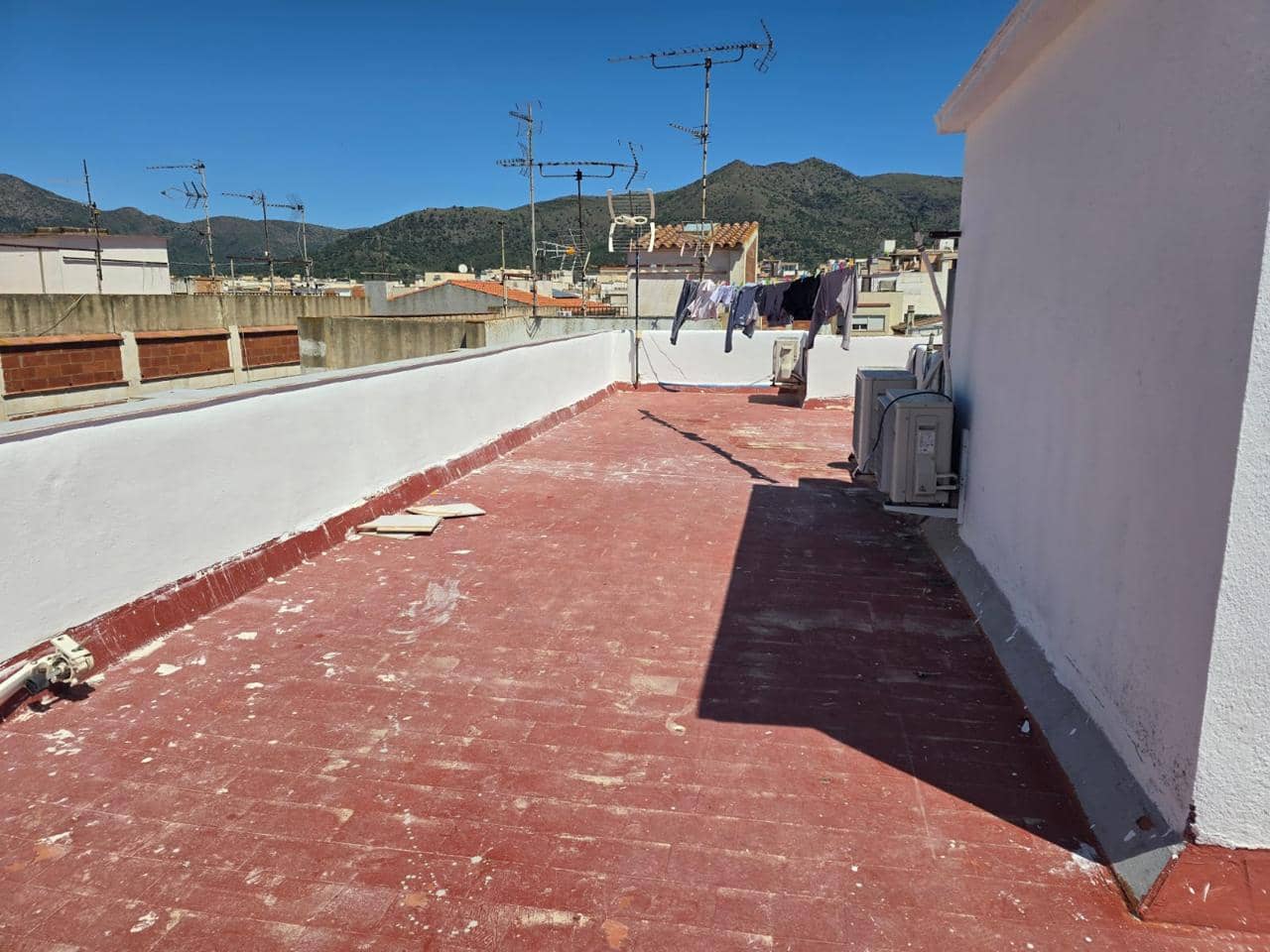 Piso de 2 habitaciones en Roses en venta - 199.000 € (Ref: 9800056)