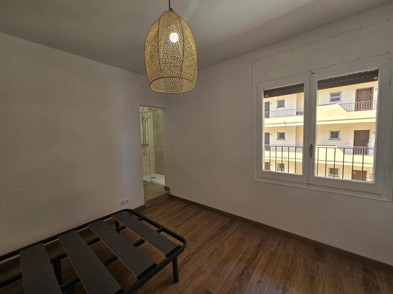 2 bedroom Flat for sale in Roses - € 220,000 (Ref: 9833028)