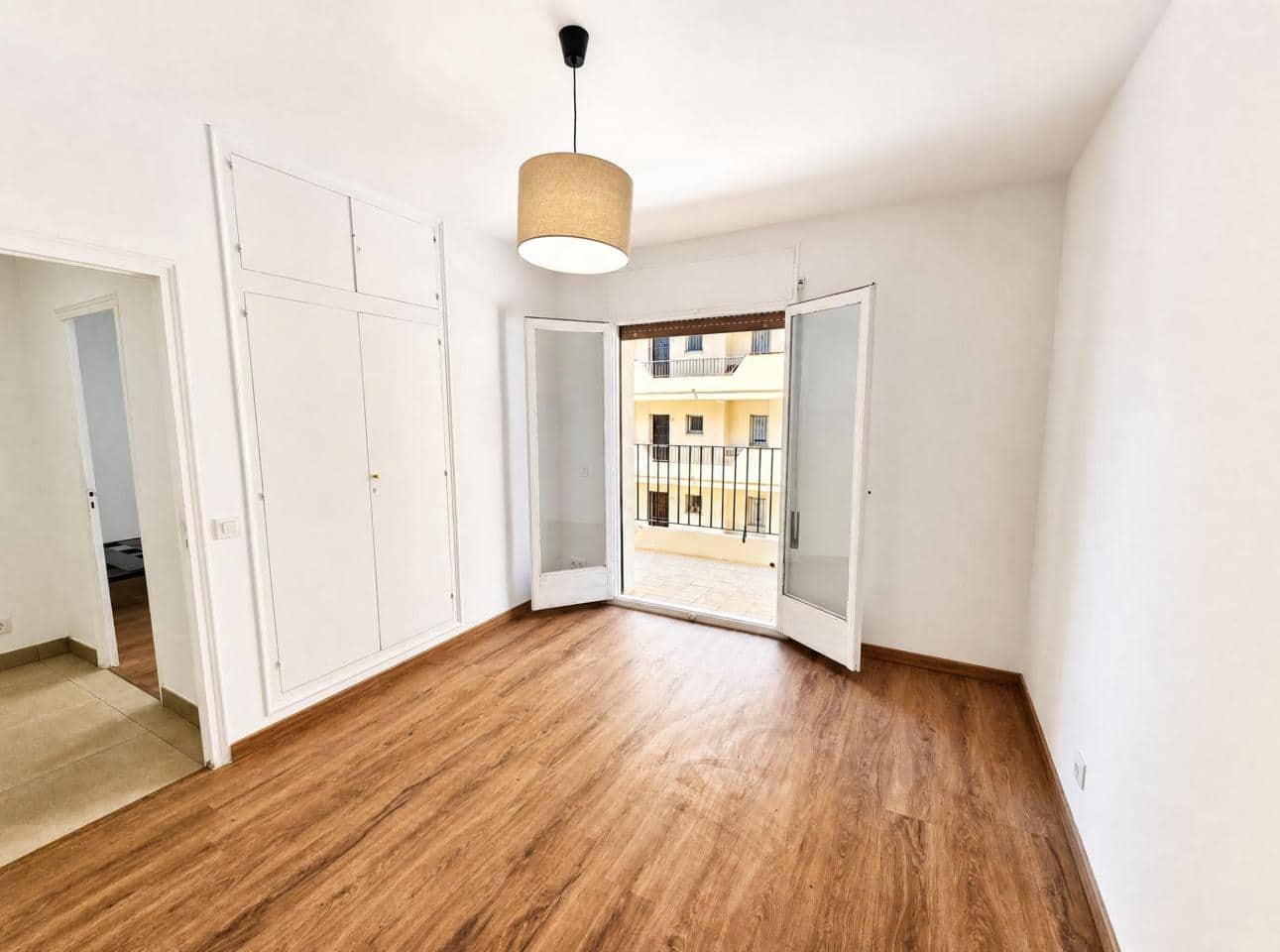2 bedroom Flat for sale in Roses - € 220,000 (Ref: 9833028)