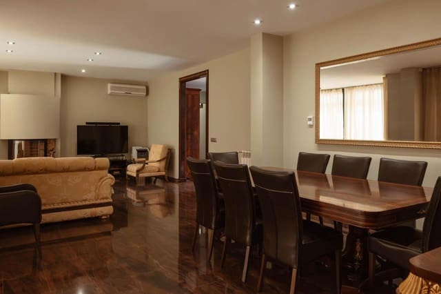 5 chambre Villa/Maison à vendre à Peralada avec piscine garage - 1 800 000 € (Ref: 9850588)