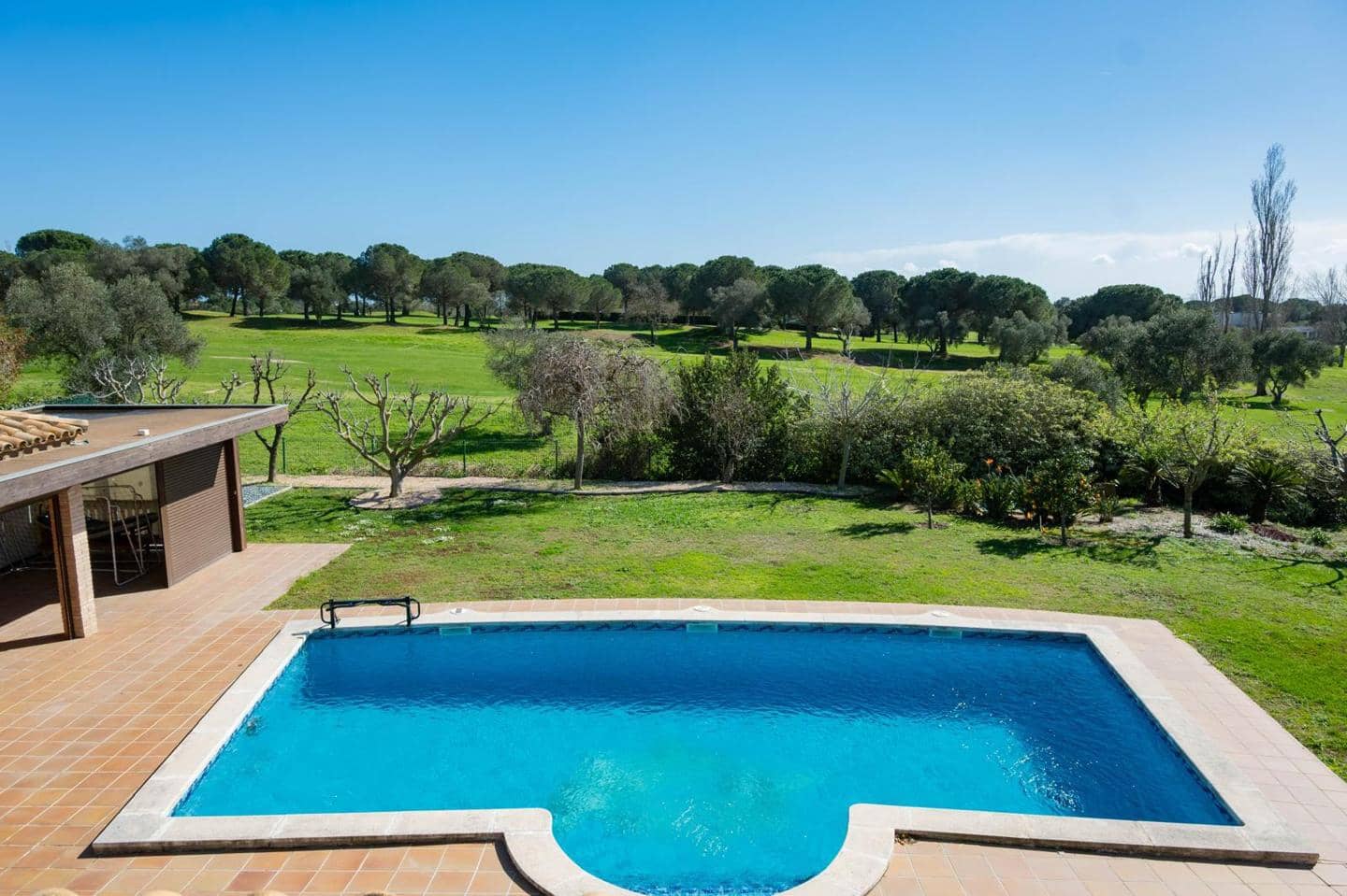5 bedroom Villa for sale in Peralada with pool garage - € 1,800,000 (Ref: 9850588)