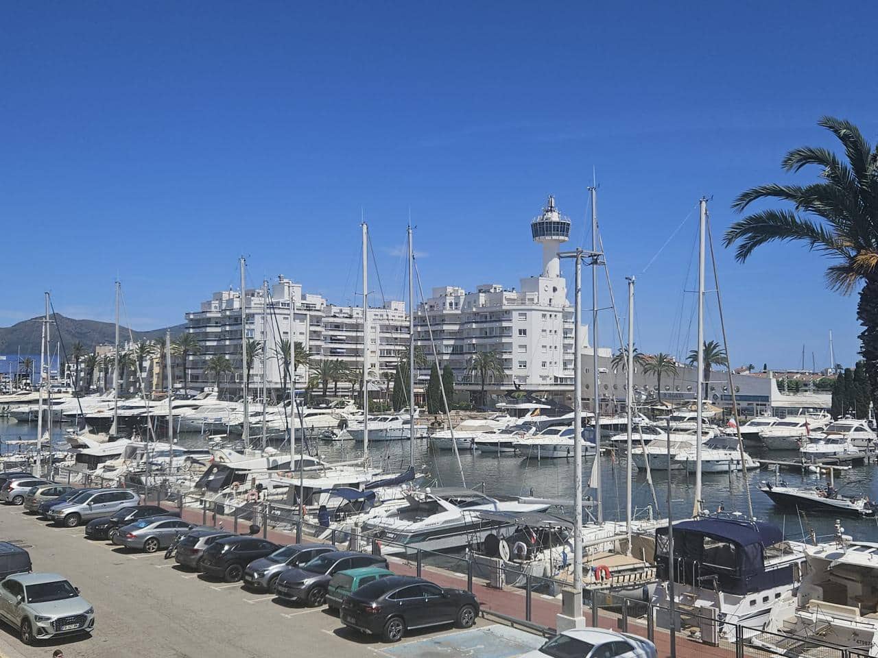 2 makuuhuone Asunto myytävänä paikassa Empuriabrava - 280 000 € (Ref: 9879740)
