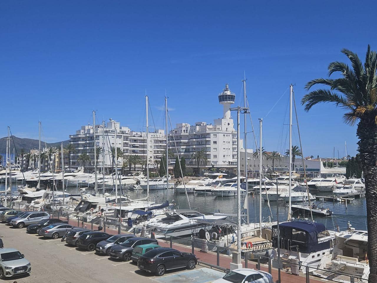 2 makuuhuone Asunto myytävänä paikassa Empuriabrava - 280 000 € (Ref: 9879740)