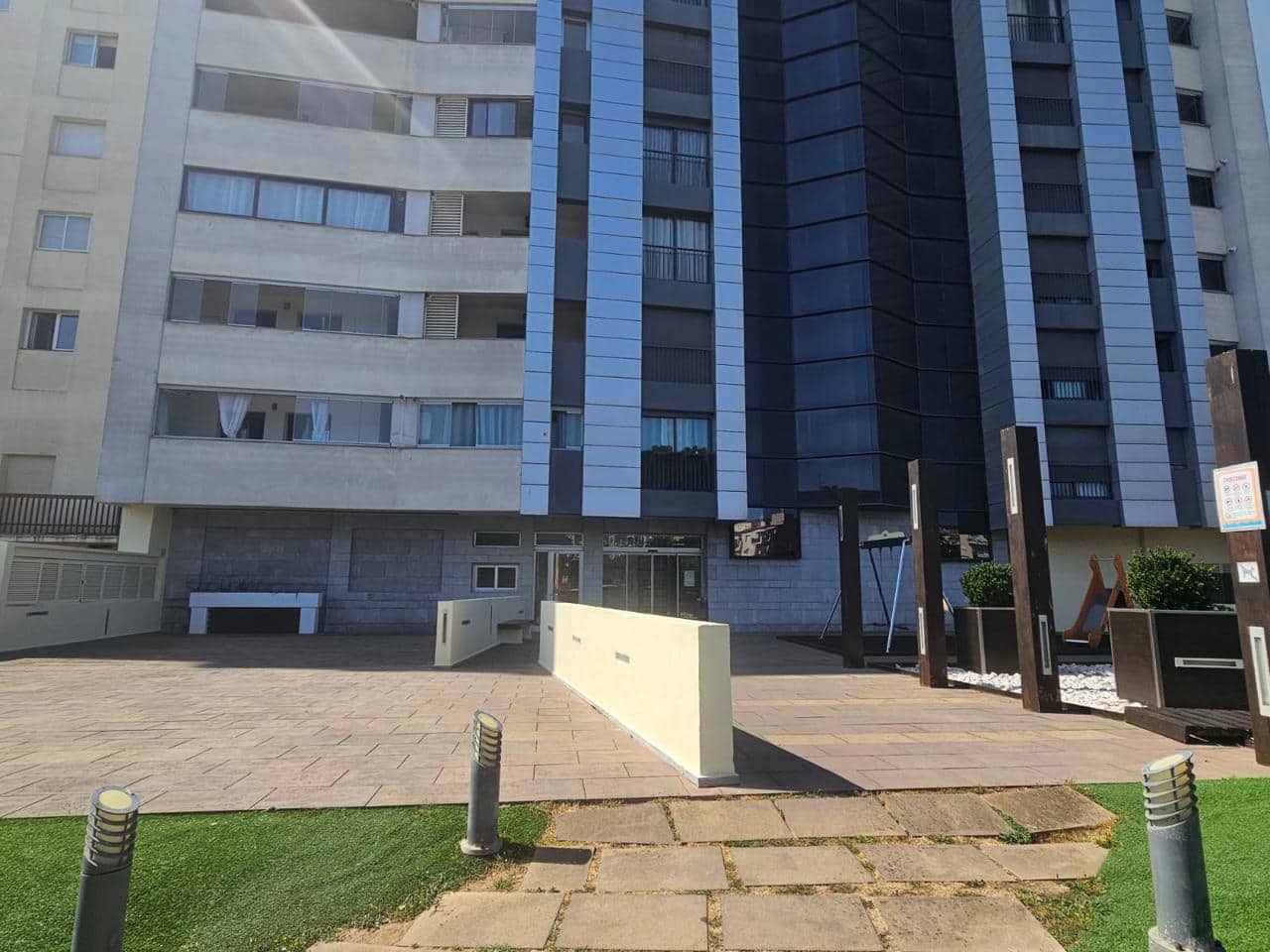 3 sypialnia Mieszkanie na sprzedaż w Empuriabrava z garażem - 499 900 € (Ref: 9973827)