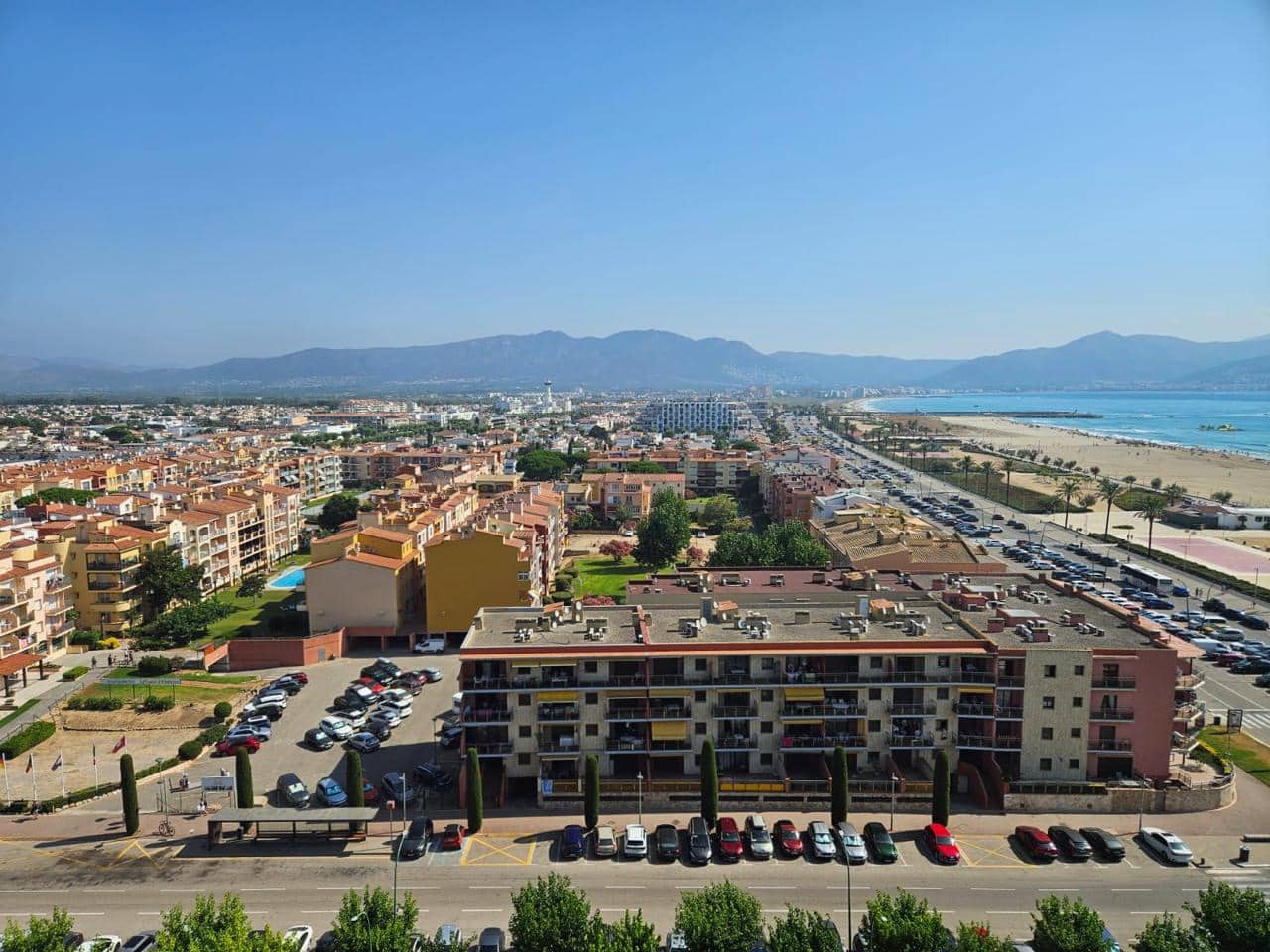 3 sypialnia Mieszkanie na sprzedaż w Empuriabrava z garażem - 499 900 € (Ref: 9973827)