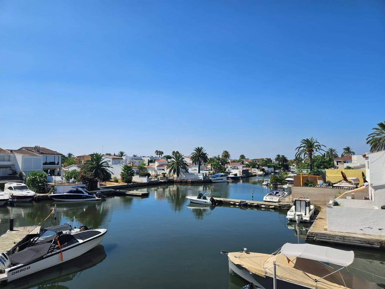 3 camera da letto Villa in vendita in Empuriabrava con garage - 520.000 € (Rif: 9986201)