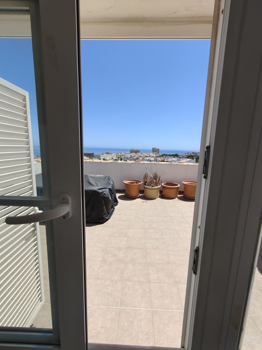 3 sovrum Lägenhet till salu i Benalmadena Costa med pool garage - 645 000 € (Ref: 10076977)